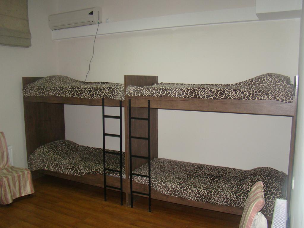 Tiflisi Guest House Habitación foto